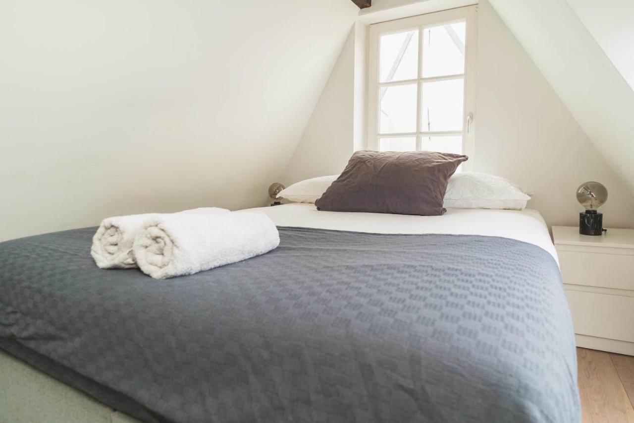 Tiny Attic On The Herengracht, Private Room 阿姆斯特丹 外观 照片